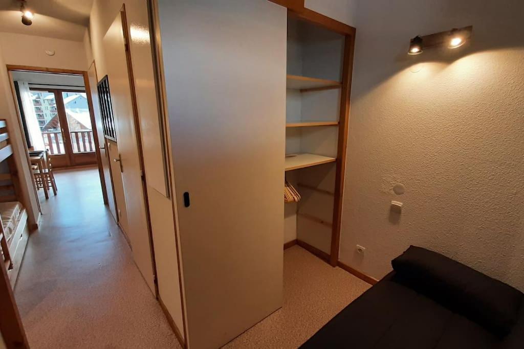 Superbe Appartement La Joue Du Loup Centre, 6 Personnes, Avec Parking Prive Saint-Étienne-en-Dévoluy Zewnętrze zdjęcie